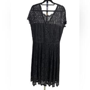 Vintage Iconic Gothic Black Lace Dress size Large